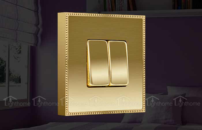 کلید و پریز فده مدل فلزی طلایی